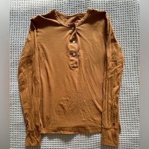 Tradlands Henley Tee